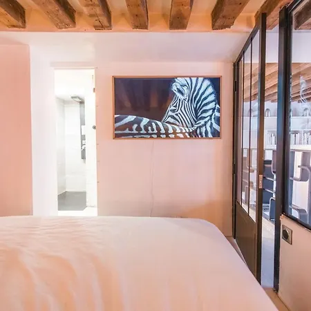 Artist's Mini Loft - Marais Normandie Appartamento