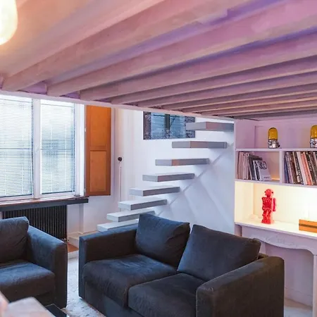 Artist's Mini Loft - Marais Normandie Parigi