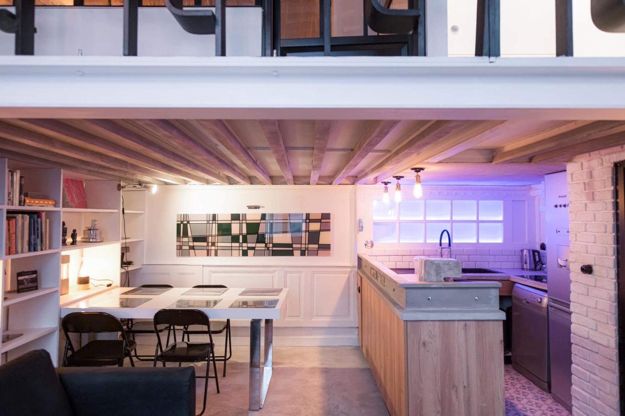 Artist's Mini Loft - Marais * Parigi