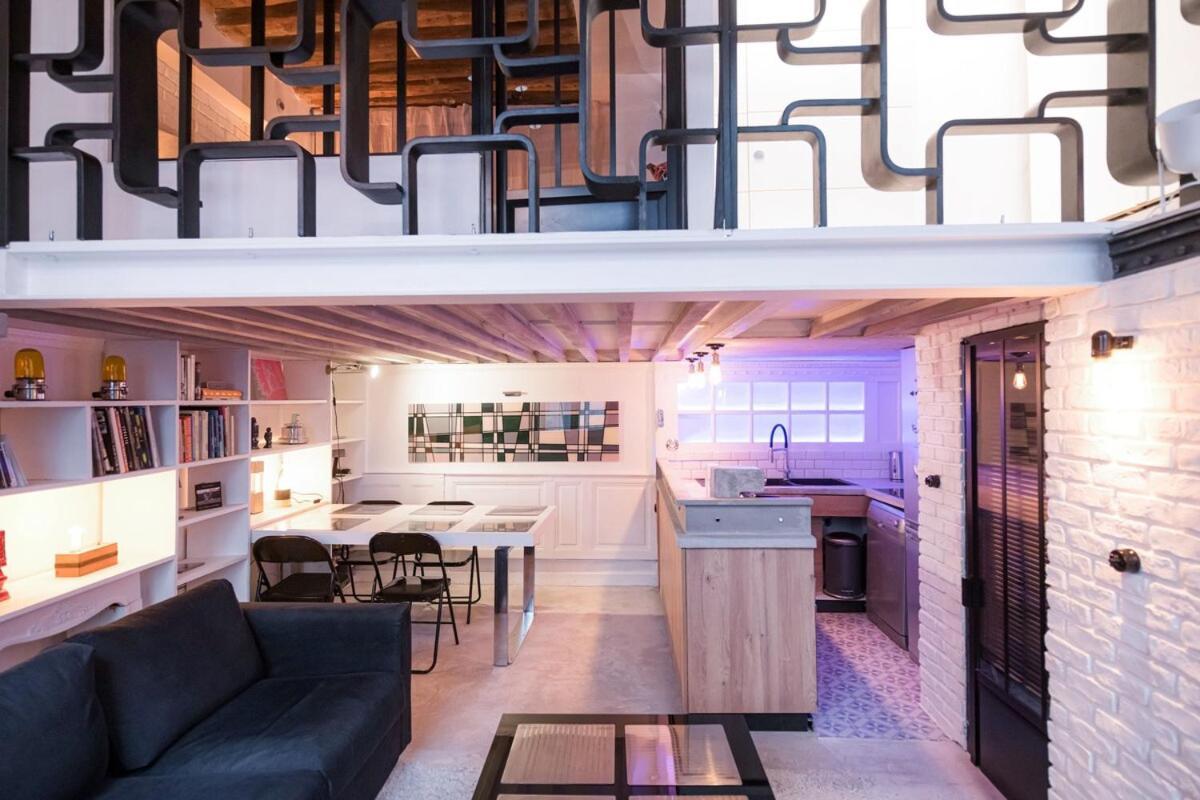 Artist's Mini Loft - Marais * Parigi